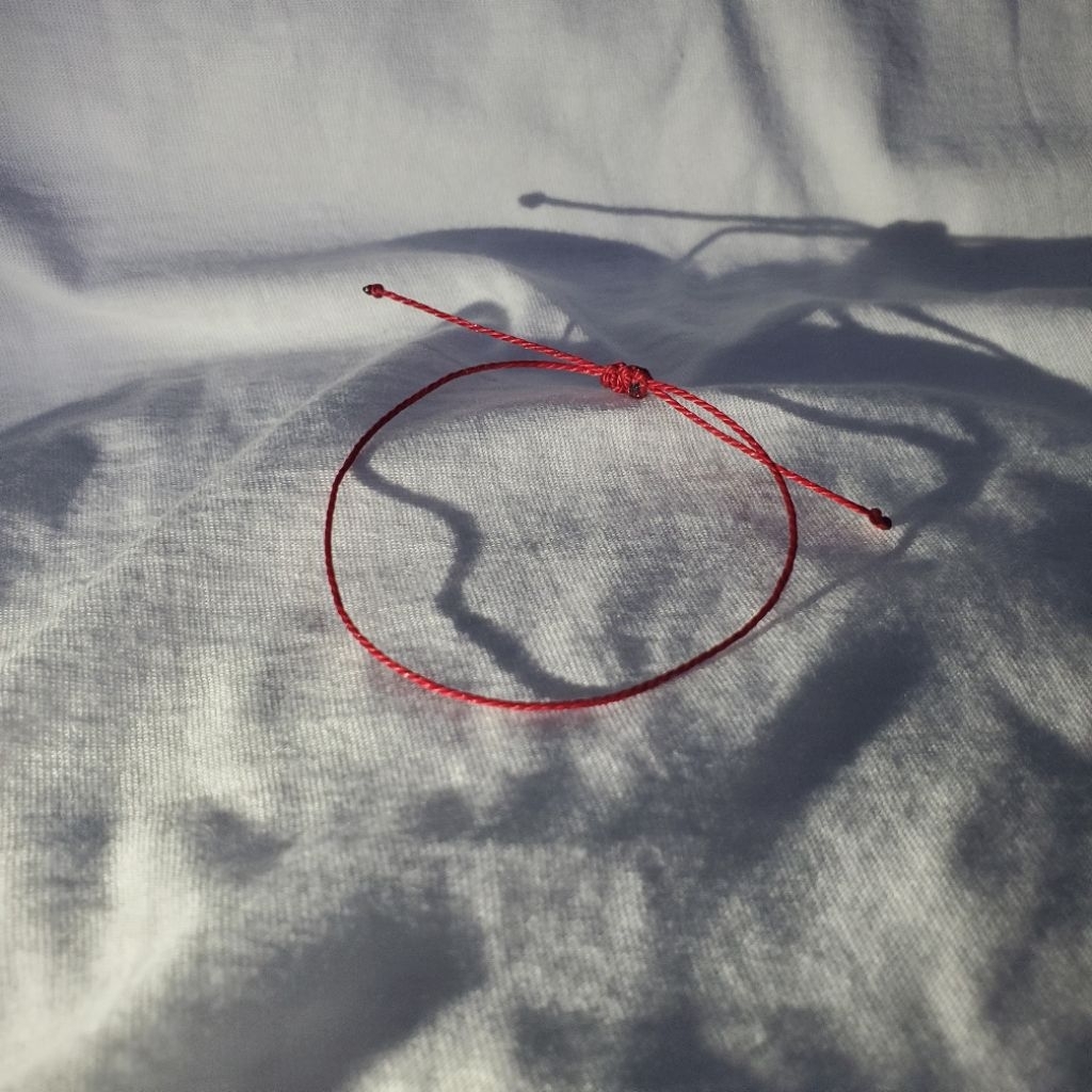 RJ Gelang Tali Pria Wanita Merah Minimalis Simple Elegant Keren gelang simple - Simple Bracelet