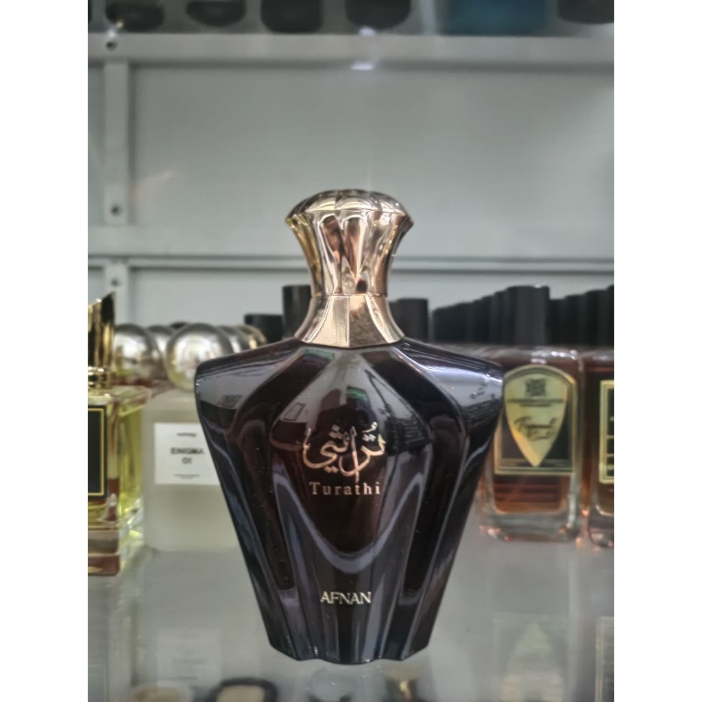 afnan turahti brown preloved