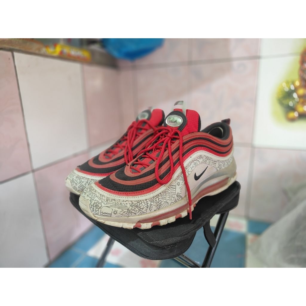Sepatu Nike AirMax size 43 insol 27,5