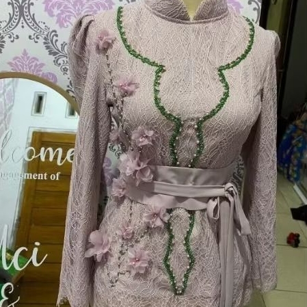 kebaya pink (preloved)
