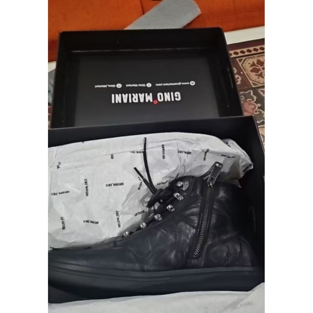 sepatu gino mariani second mulus