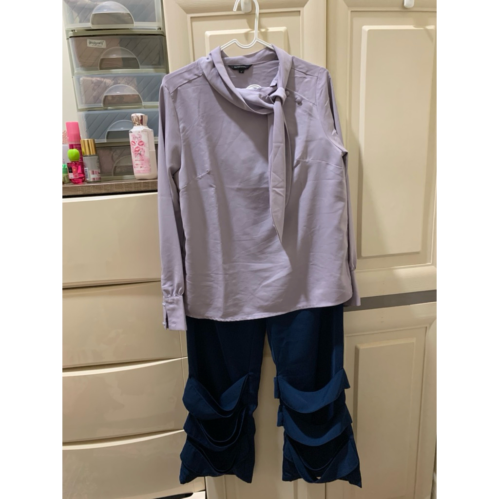 Blouse Ungu & Celana Panjang Navy The Executive M