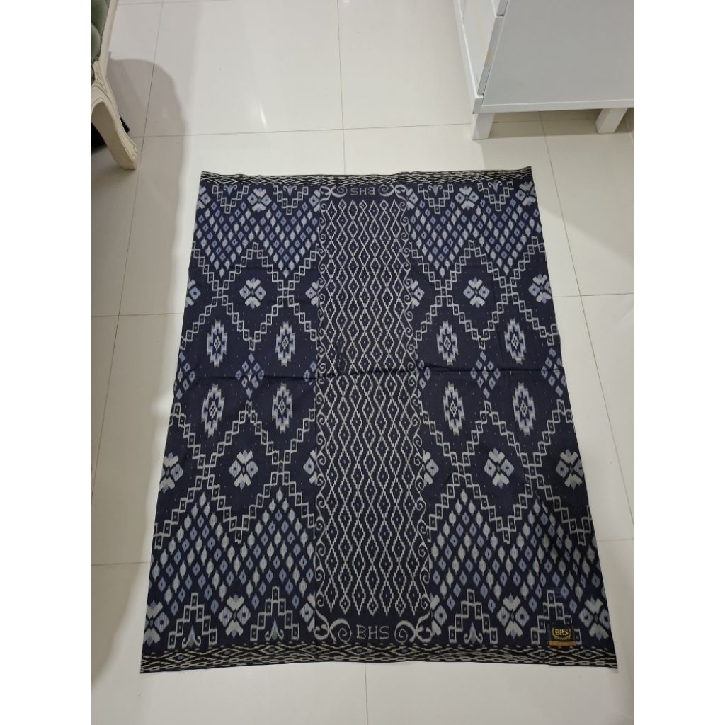 Sarung BHS Spunsilk KWG Full Sutra
