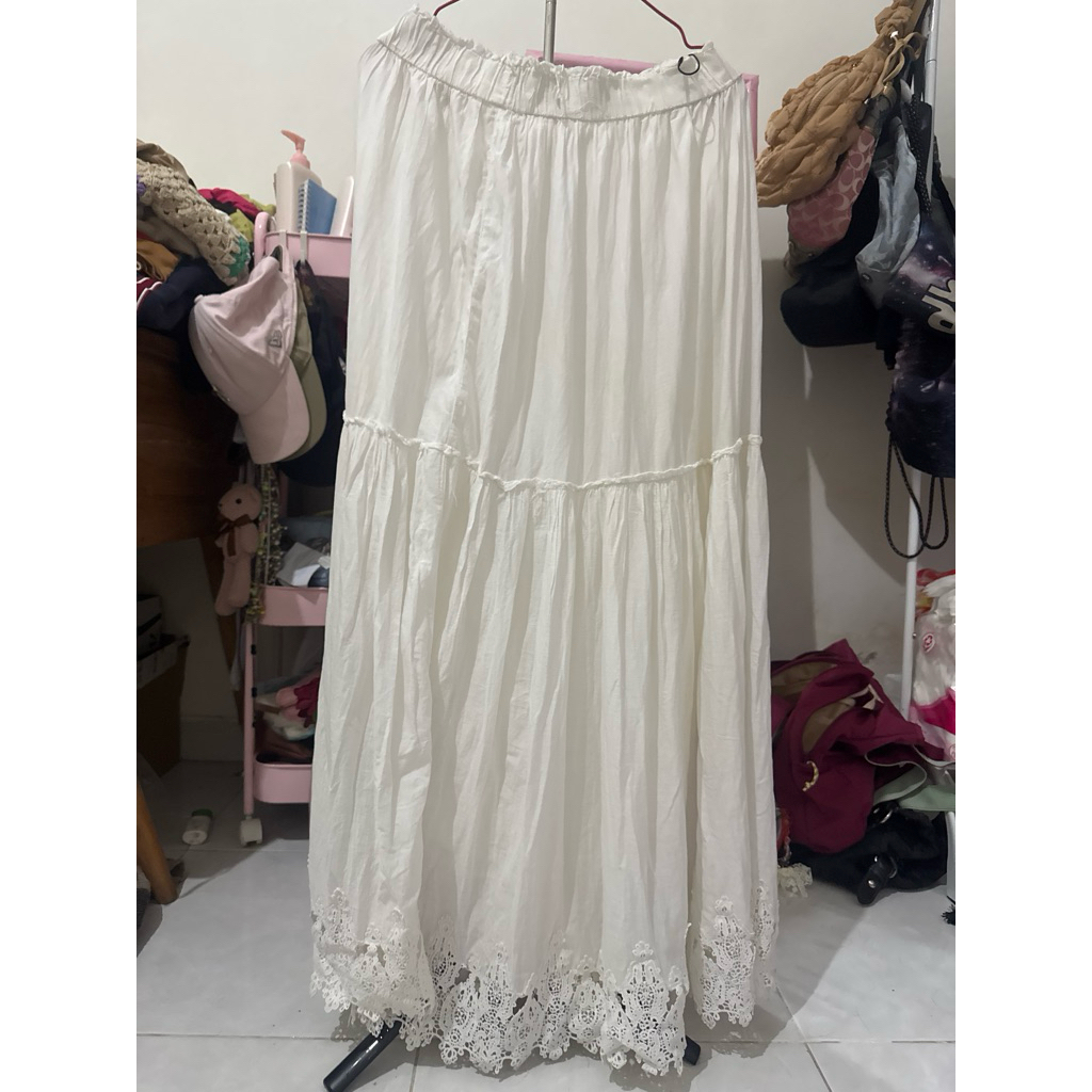 preloved zara white skirt