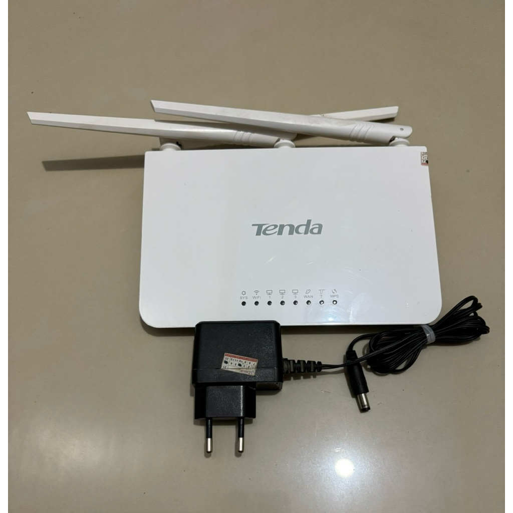 Dijual Router Tenda F3 second + Adaptor