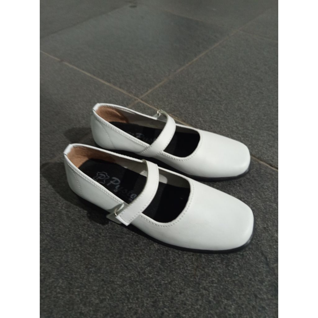 SEPATU PANTOFEL WANITA PUTIH HAK 2,5 CM SEPATU SEKOLAH WANITA PASKIB