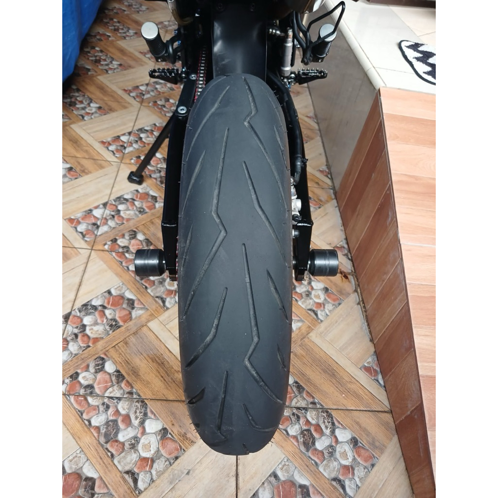 Ban firelli Diablo Rosso, UK 140/70/17