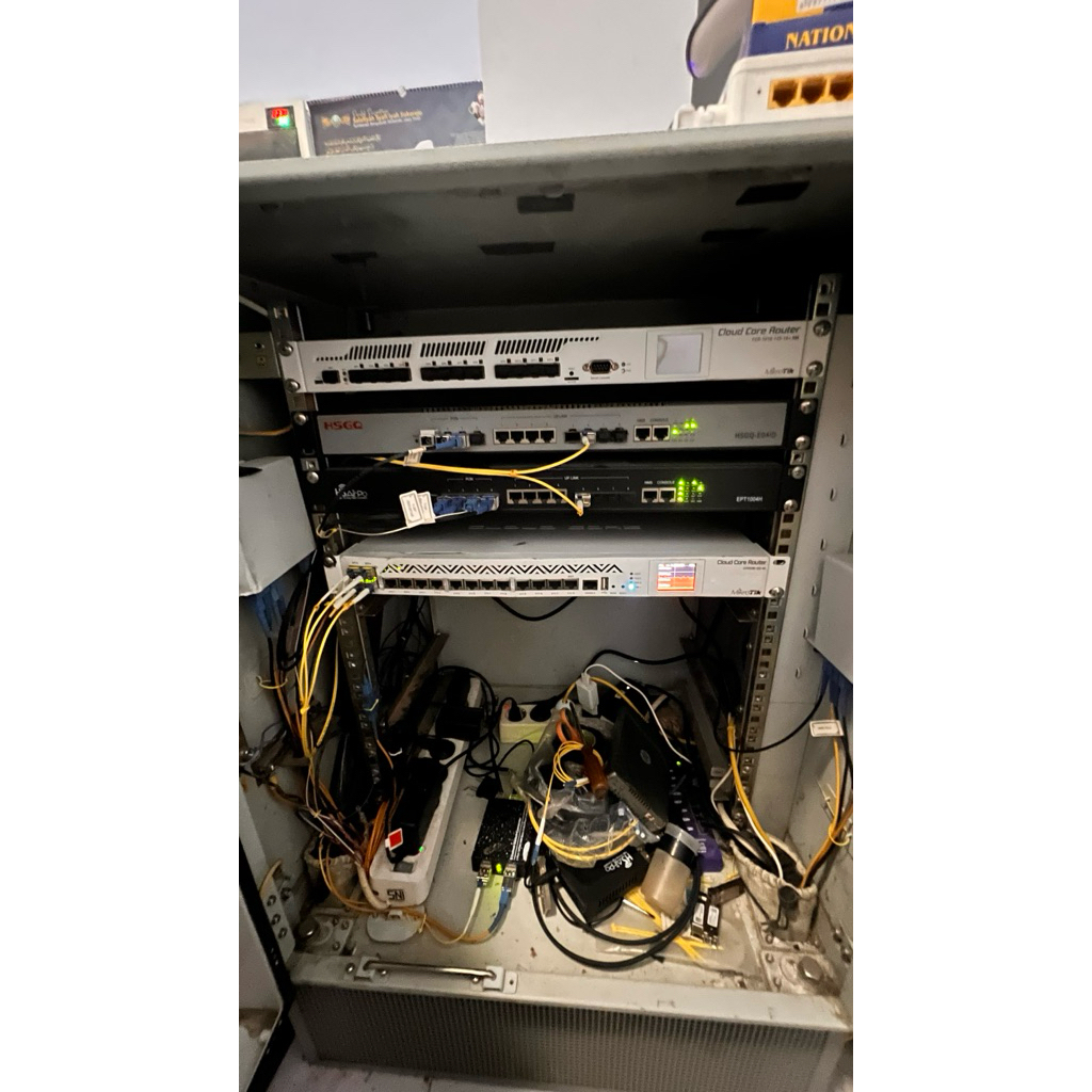Mikrotik CCR1016-12S-1S+ v2 Cloud Core Router CCR1016 12S 1S+ uplink 10G SFP+