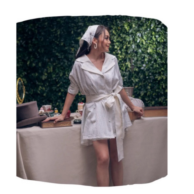 PRELOVED Array X Disney Princess Alice In The Wonderland White Blue Long Sleeve Blazer Outer Fashion