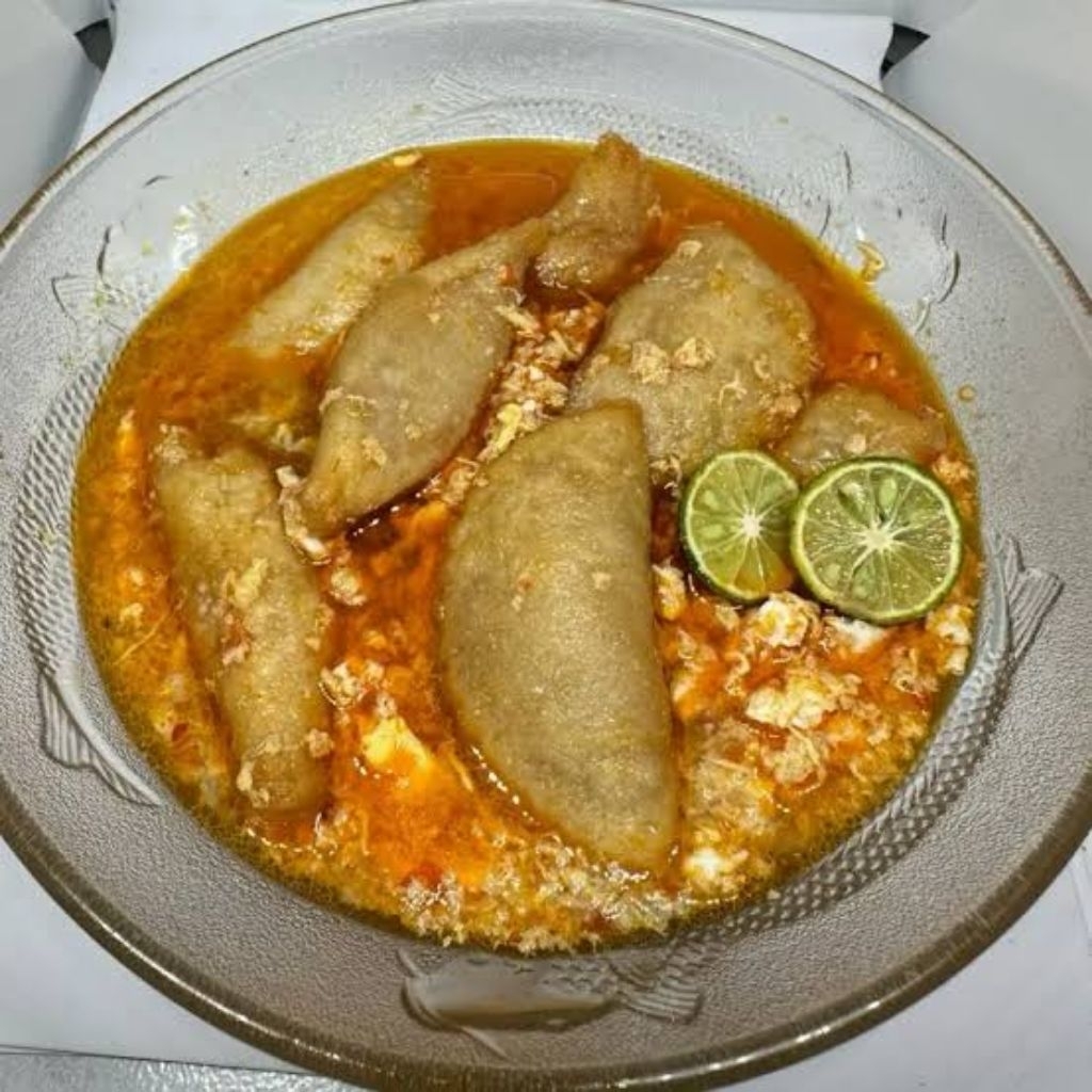 Cireng ayam suwir kuah seblak