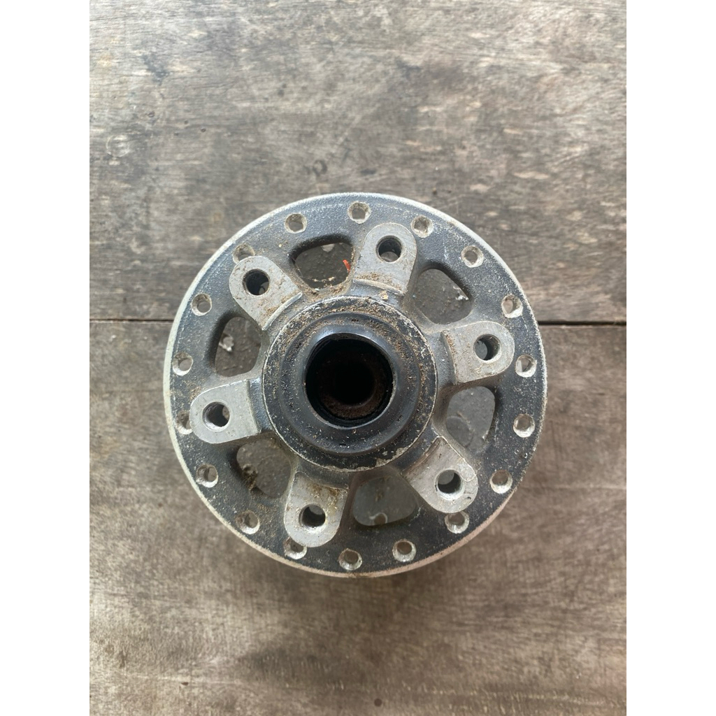 Tromol depan Tiger Revo ori bubutan