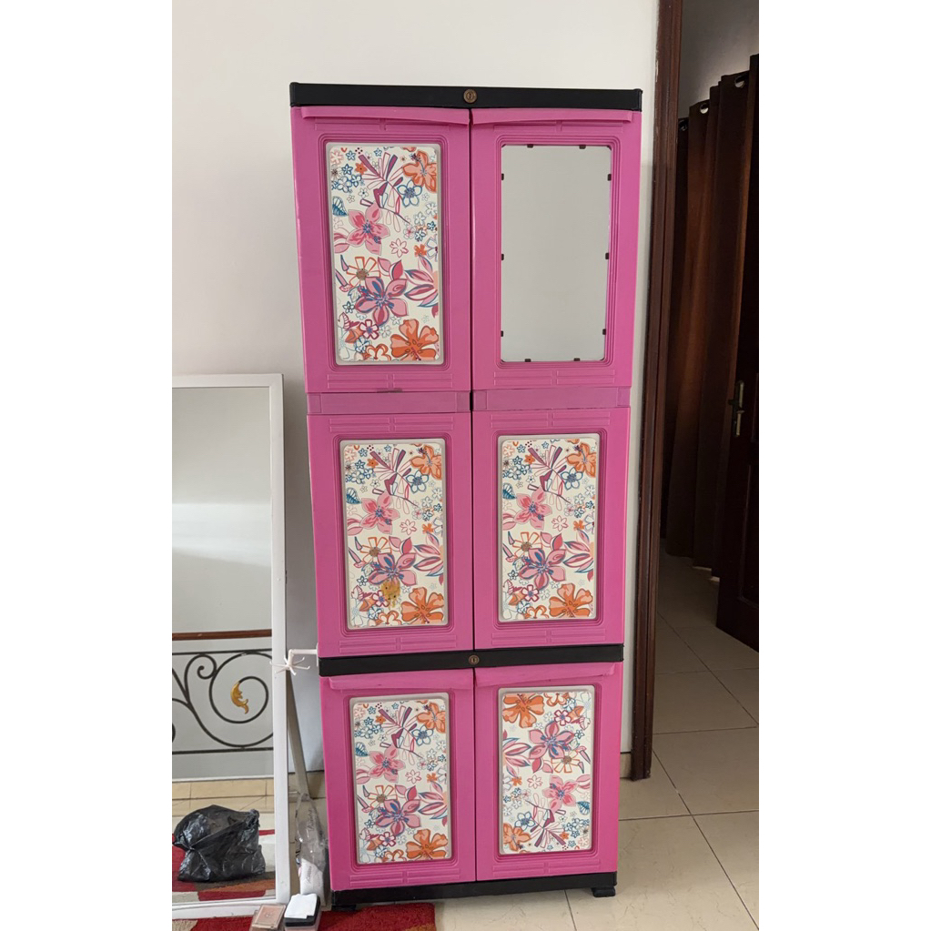 lemari plastik 4 susun bts pink