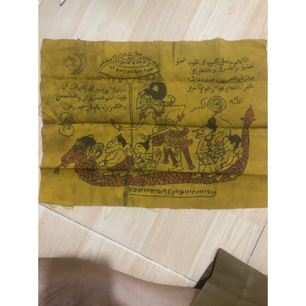 TL Jadoel Lawas Kuno Dari Kain Kuning