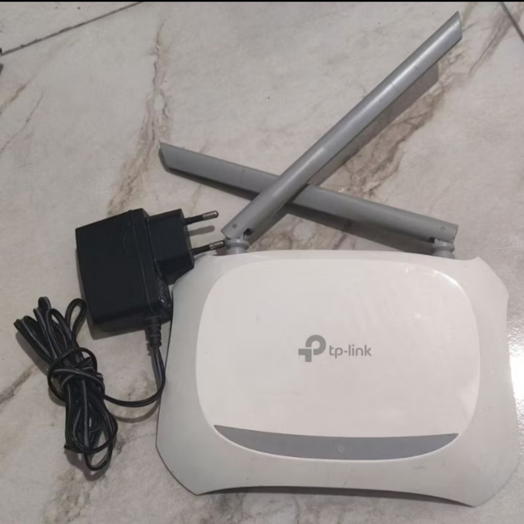 TP-Link WR840N V6 Normal Bekas + Adaptor