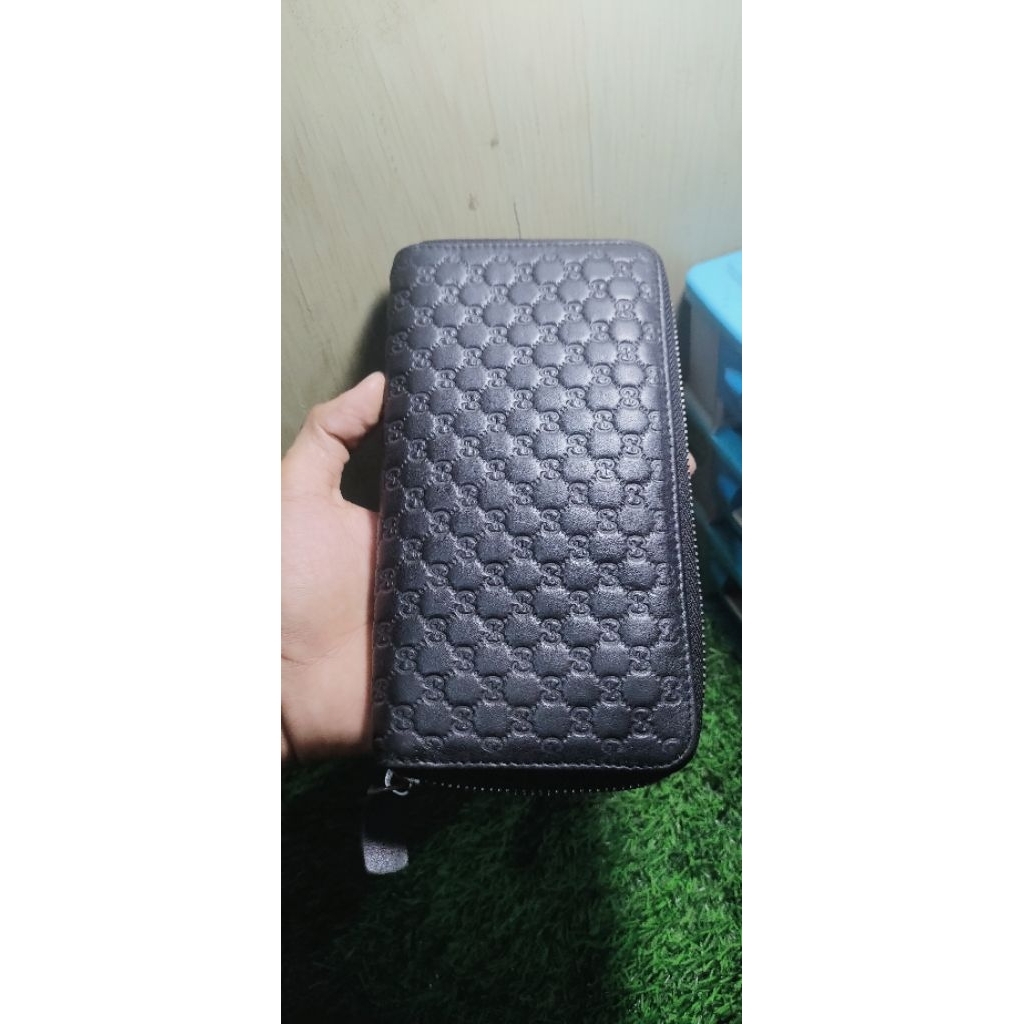 gucci wallet monogram leather long