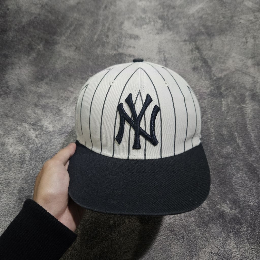 New York Yankees Pinstripes Hat by 47