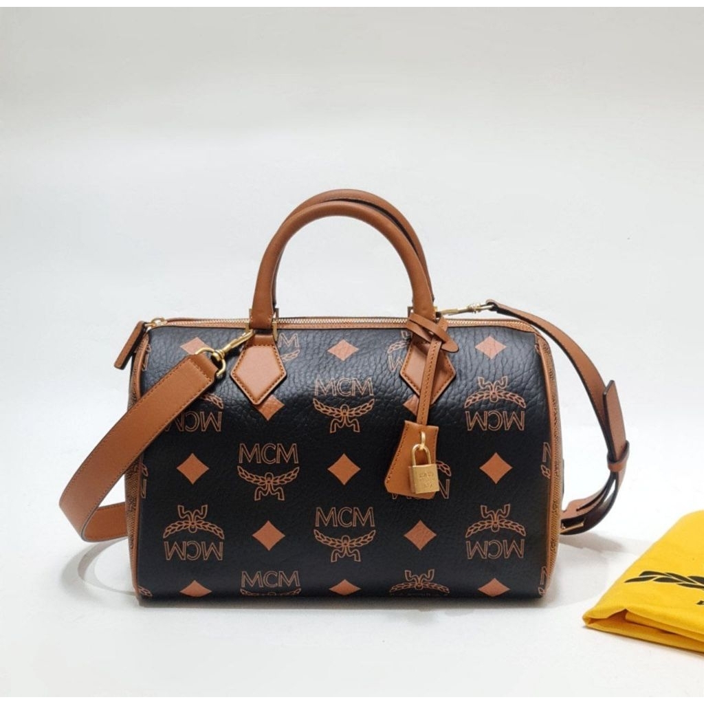 MCM ELLA BOSTON MEDIUM BAG BLACK