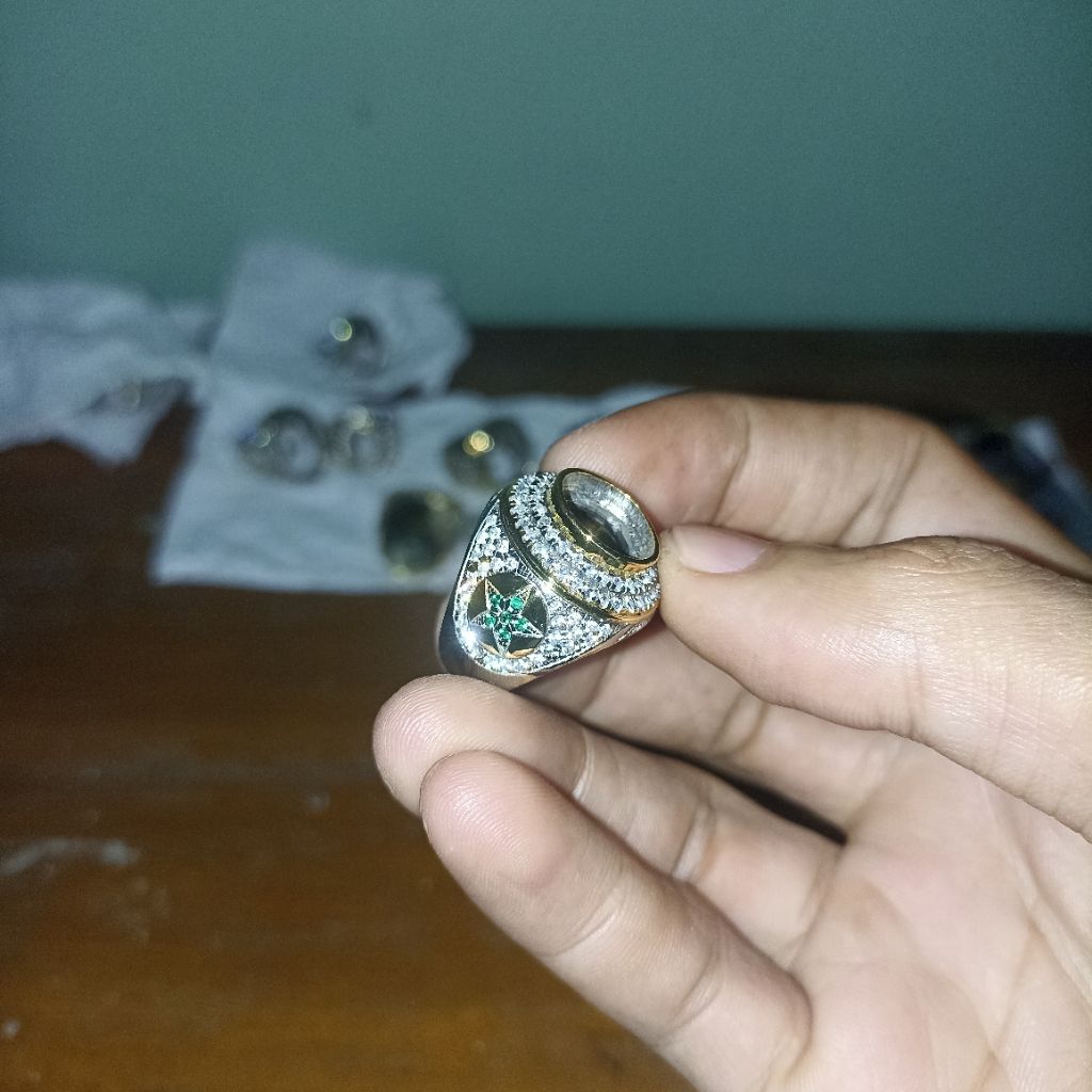 CINCIN MEWAH FULL TABUR ZIRCON MICROSETTING EMBAN KUNINGAN RING KUNINGAN SUPER IKETAN BATU AKIK