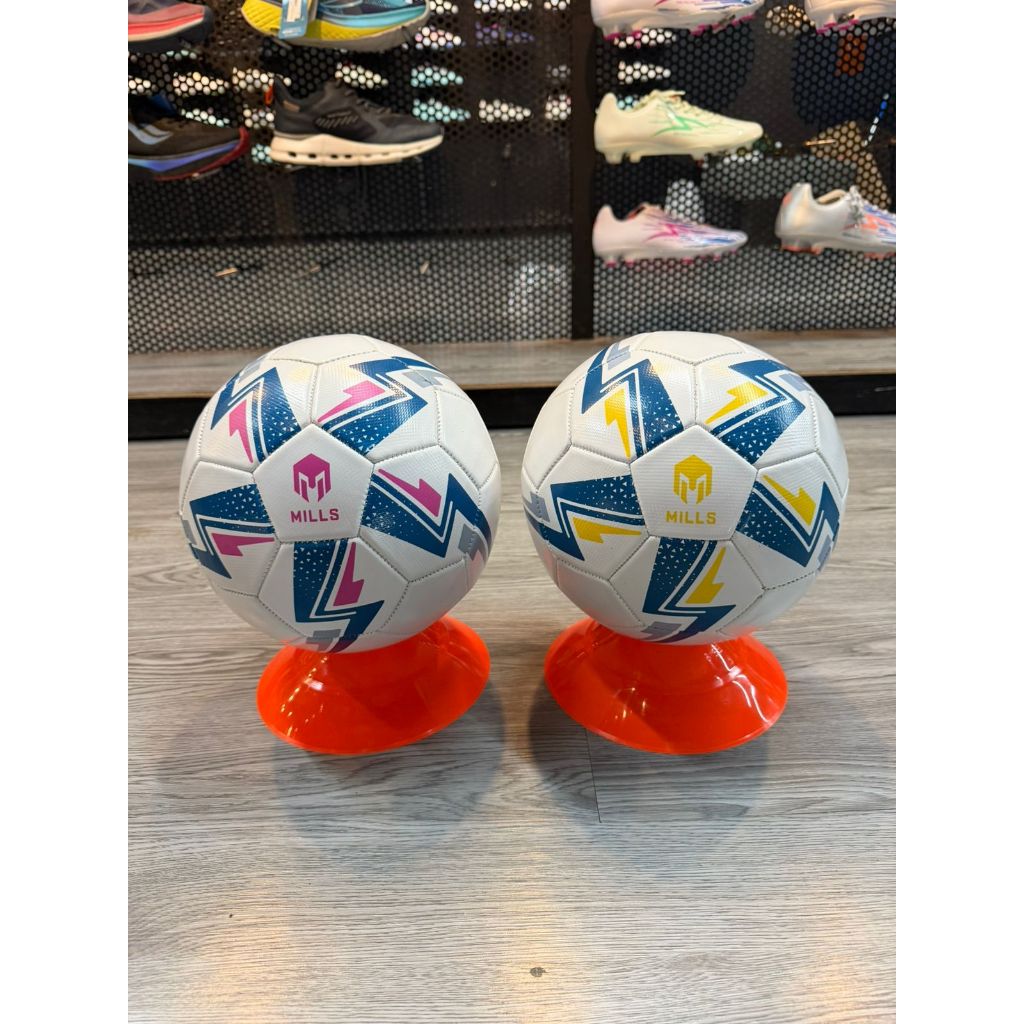 MILLS THUNDER TRAINING BALL - WHITE/NAVY/YELLOW - WHITE/NAVY/PINK