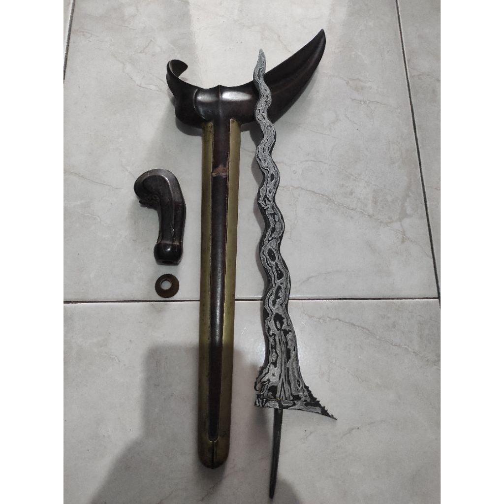 Keris Sengkelat