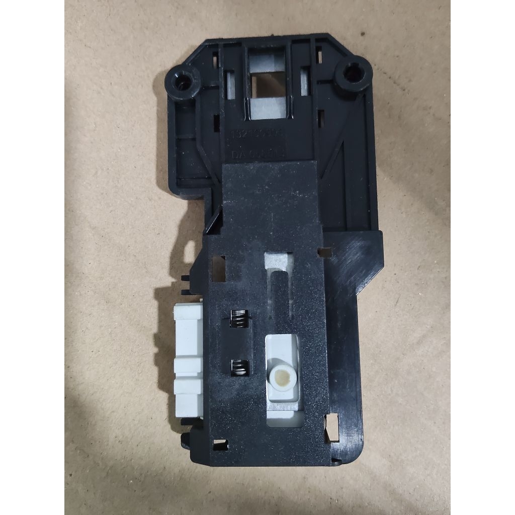 DOORLOCK MESIN CUCI ELEKTROLUX