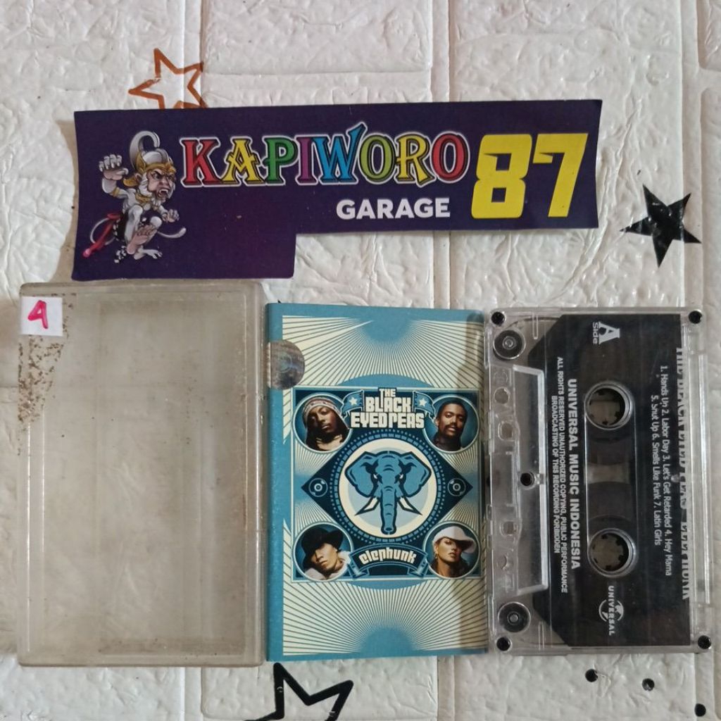 KASET PITA,,,, THE BLACK EYED PEAS ELEPHUNK