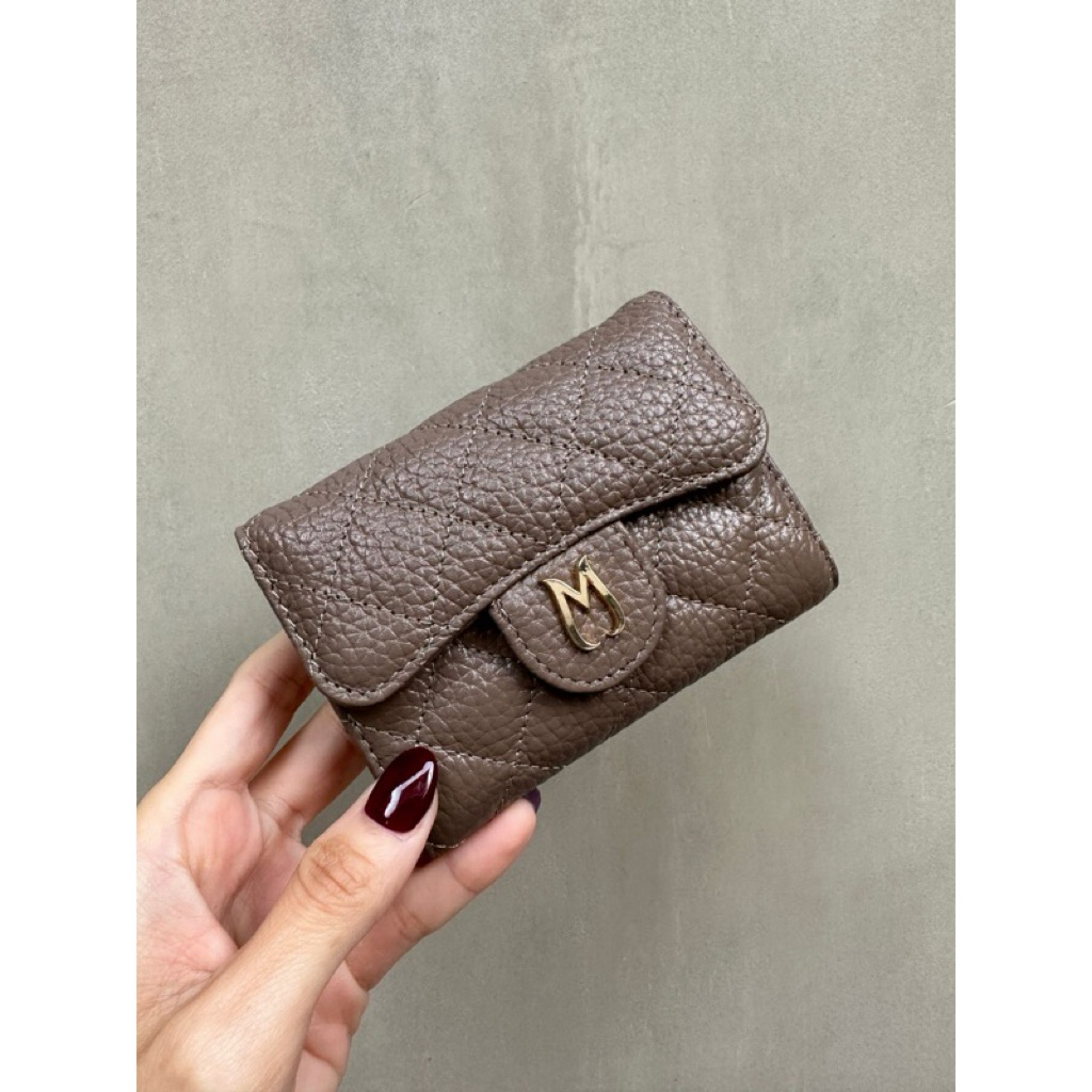 dompet mooij calla warna taupe