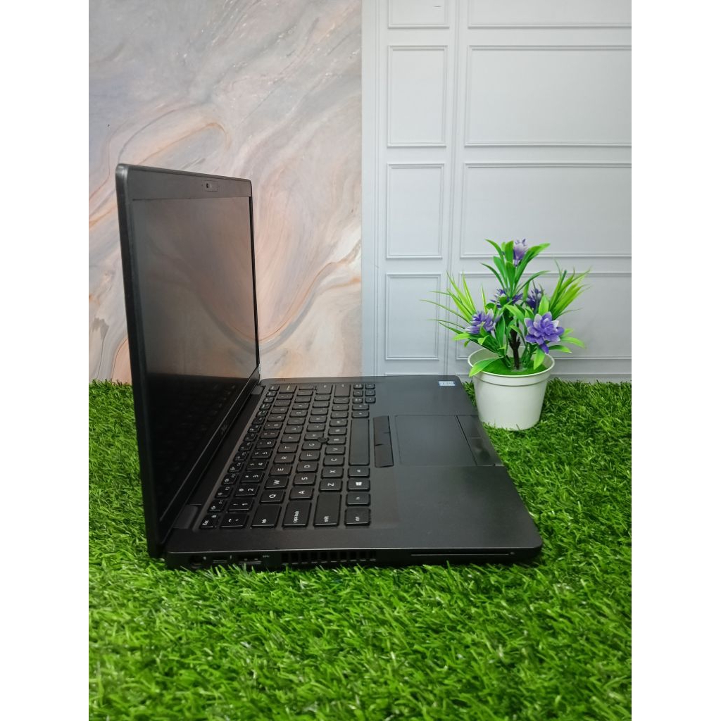 LAPTOP DELL LATITUDE/CORE i5-9gen/RAM 4GB/ SSD 256GB