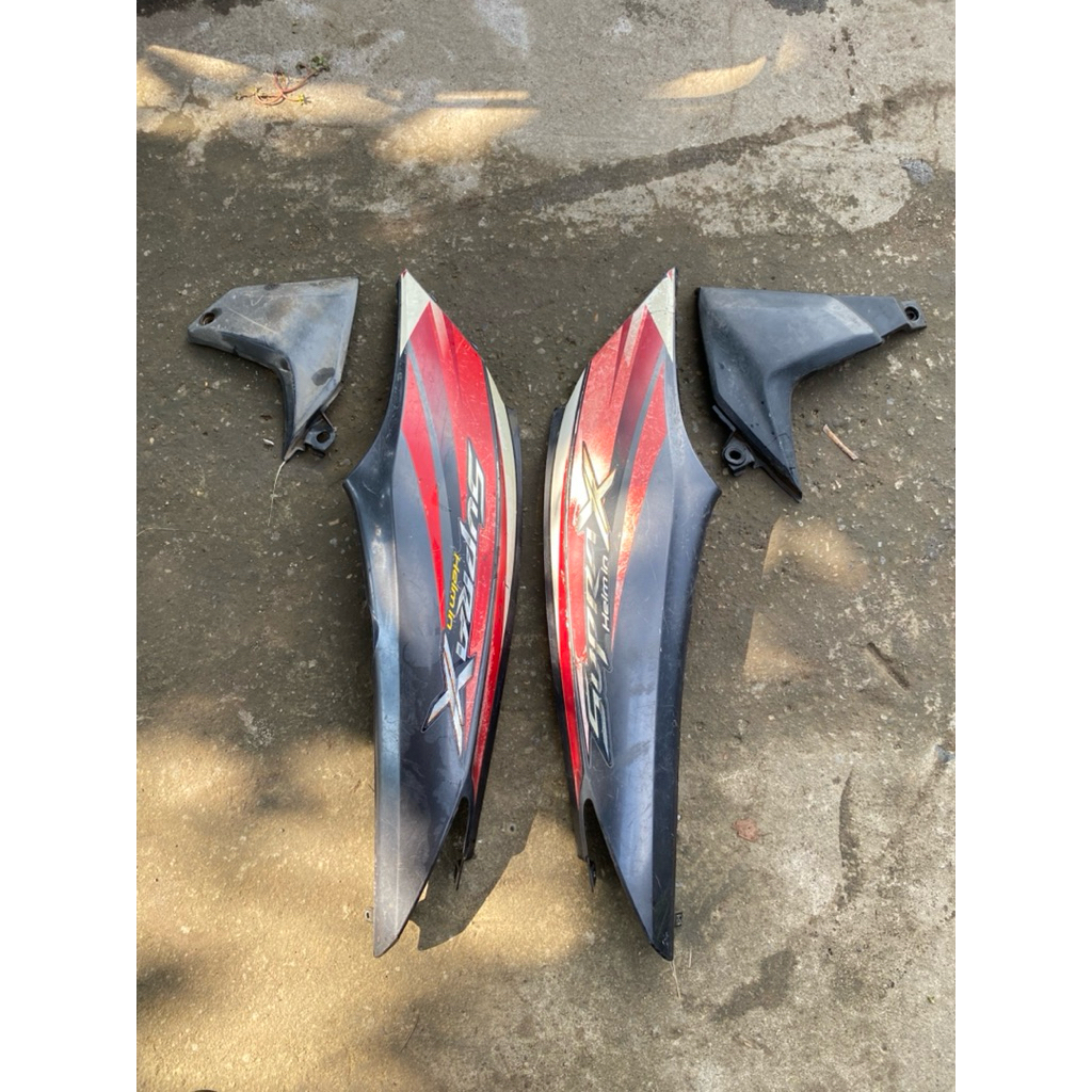 Cover tepong body Honda Supra x 125 helm in original