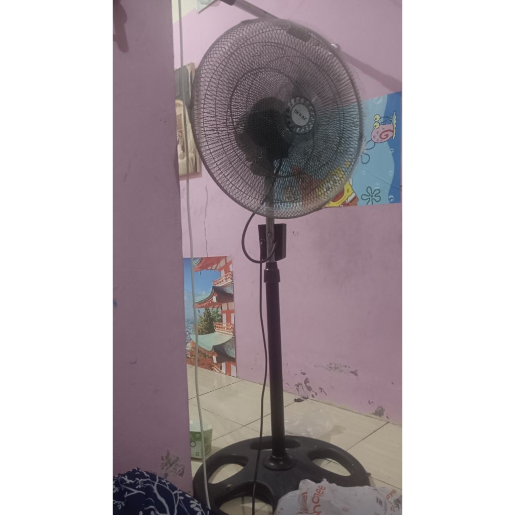 Kipas Angin Sekai 1851 jumbo tornado
