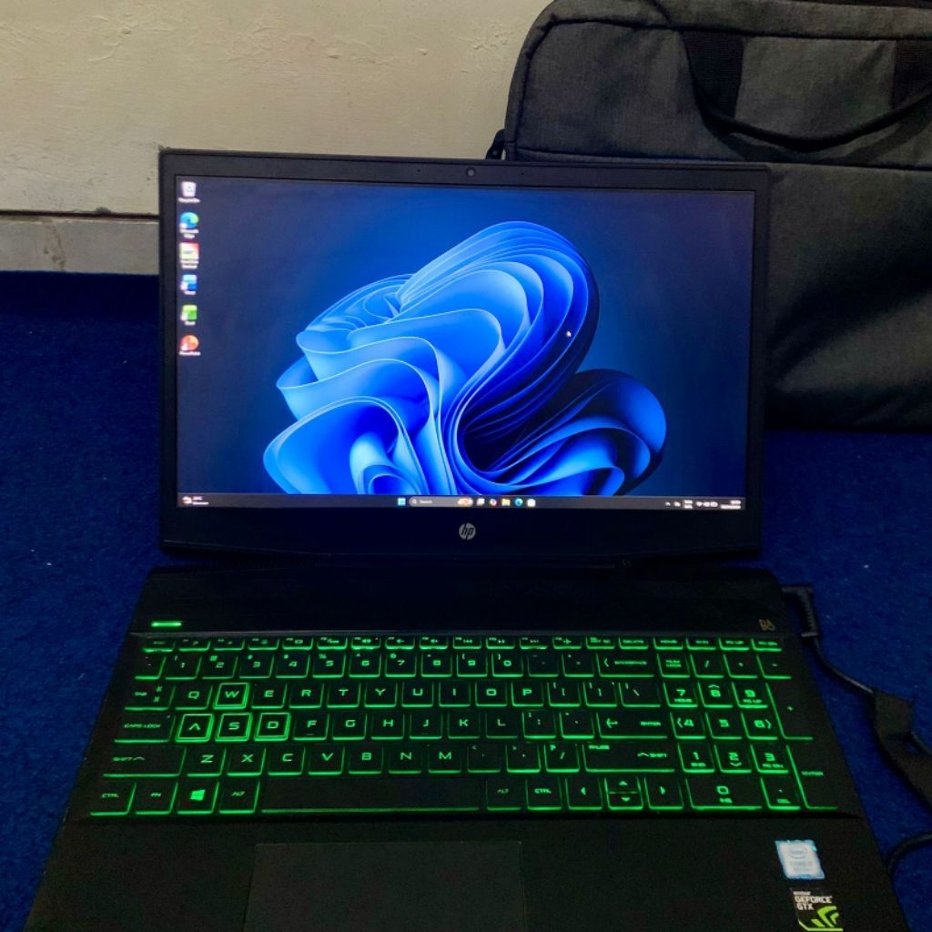 Laptop HP PAVILION GAMING 15