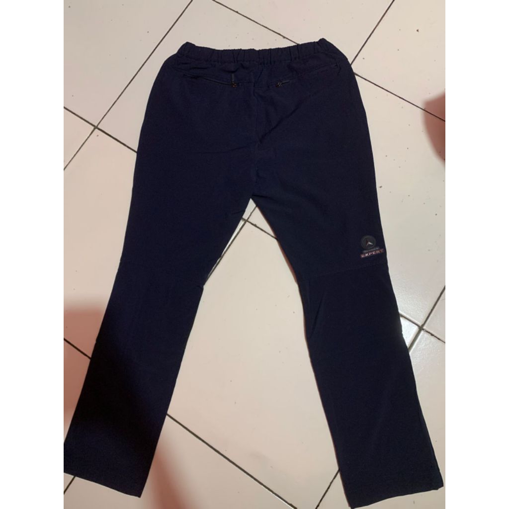CELANA OUTDOOR KOLON SPORT