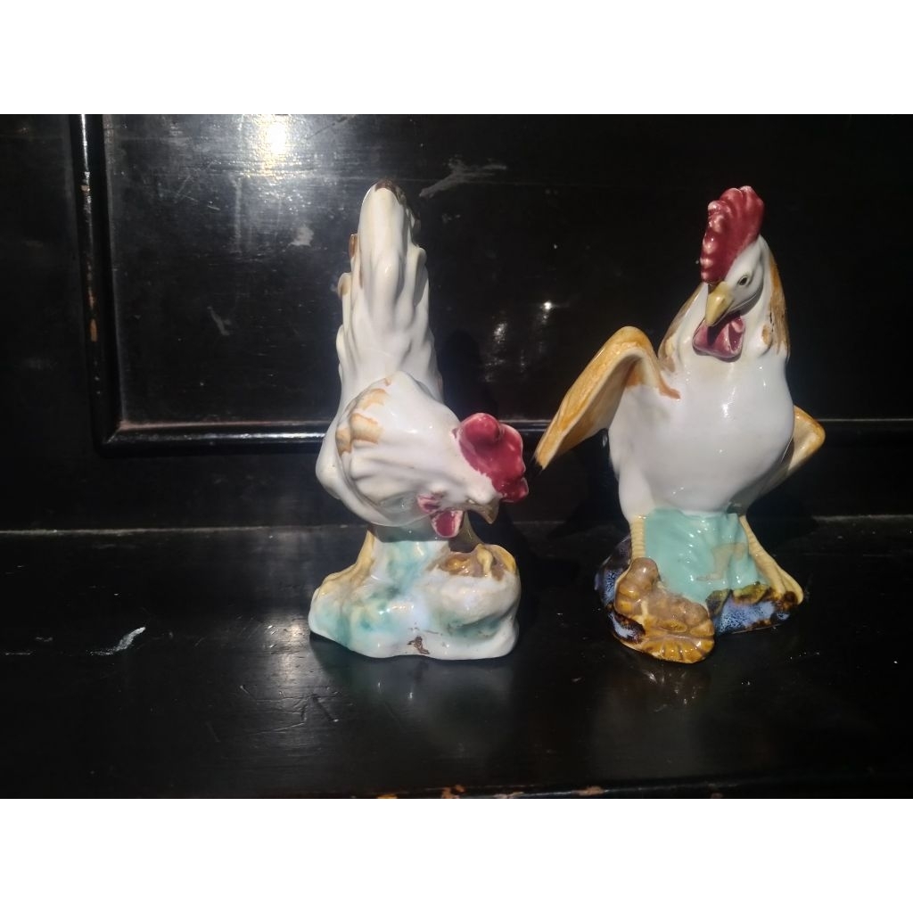 patung ayam jago