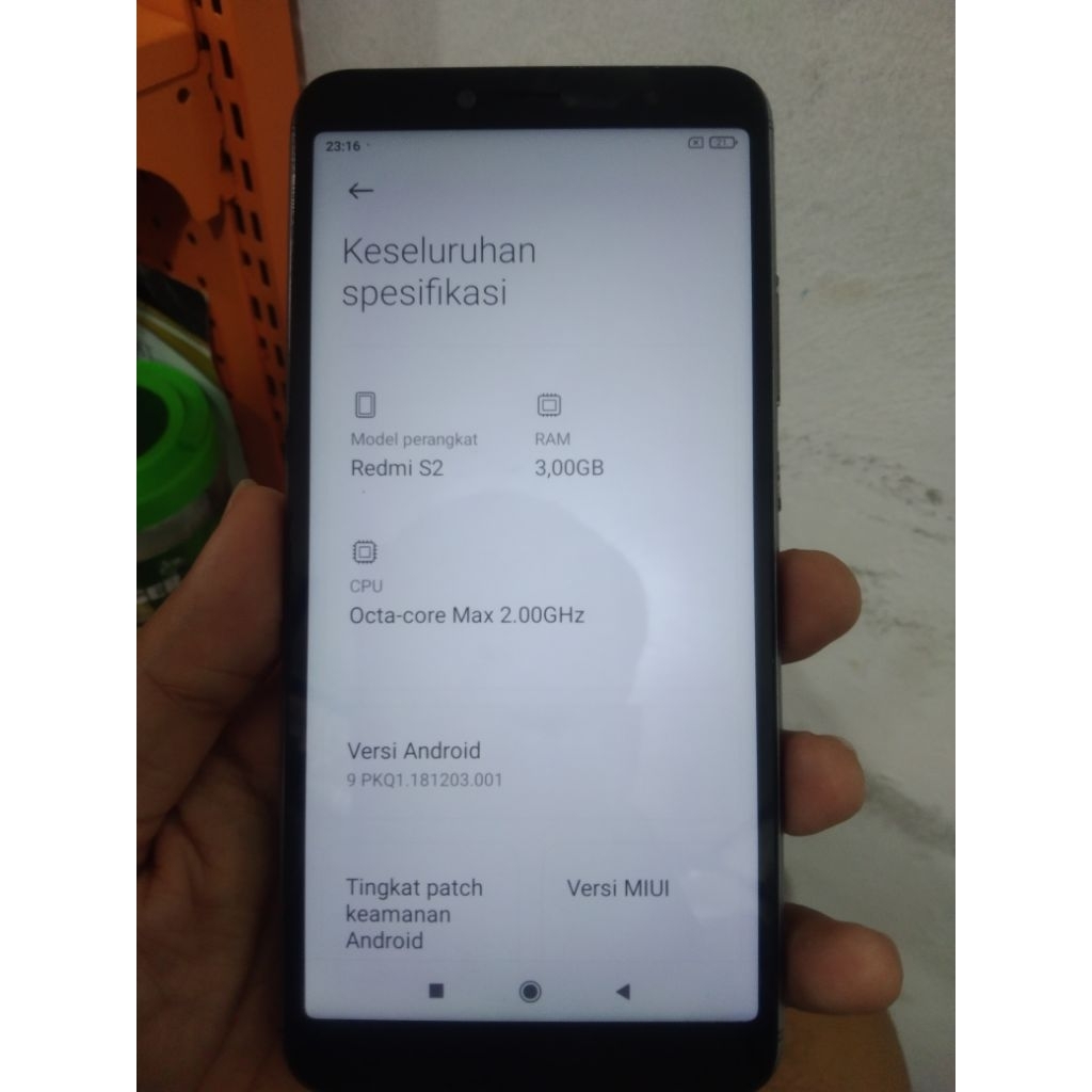redmi s2 ram 3/32 batangan (original) hp normal lecet pemakean, hp siap pakai