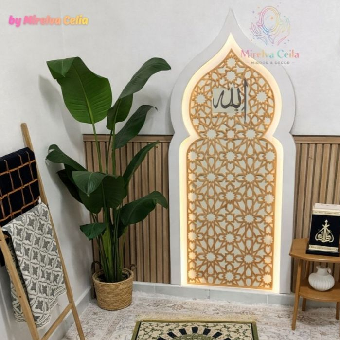 Hiasan - Mihrab - Partisi - Dekorasi Mushola/Arah kiblat