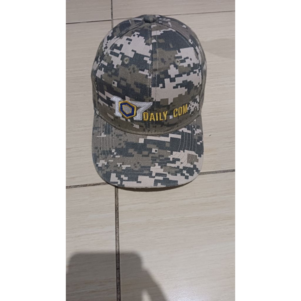 SNAPBACK CAMO SECOND