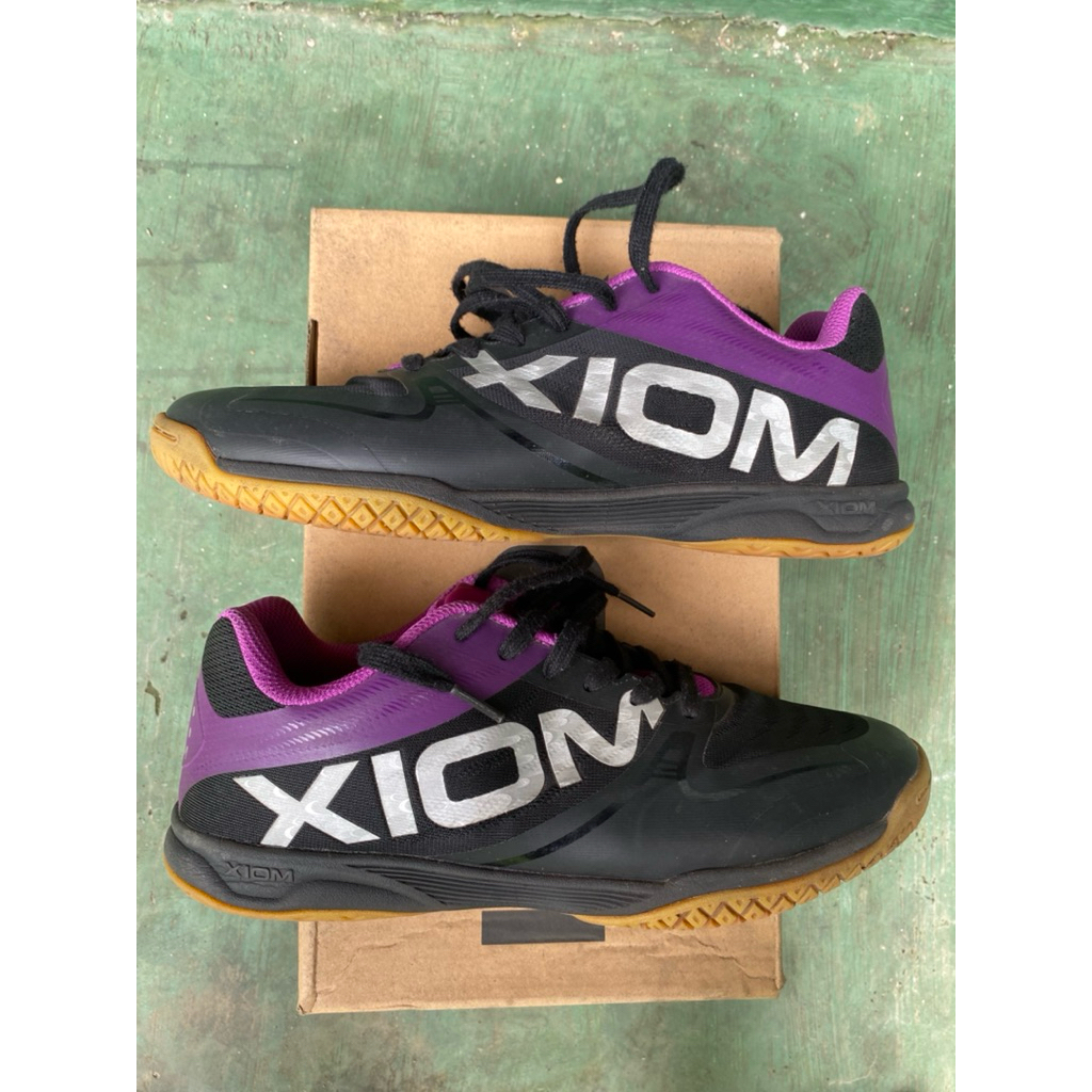 Sepatu Tenis Meja XIOM