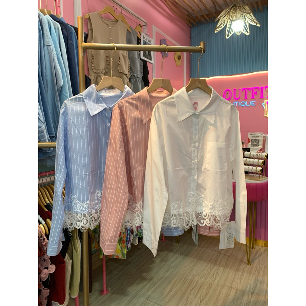 KEMEJA WANITA BAHAN KATUN MOTIF GARIS GARIS