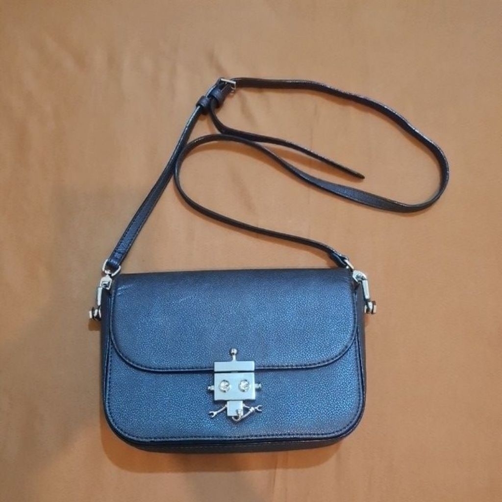 [PRELOVED] Tas Charles & Keith