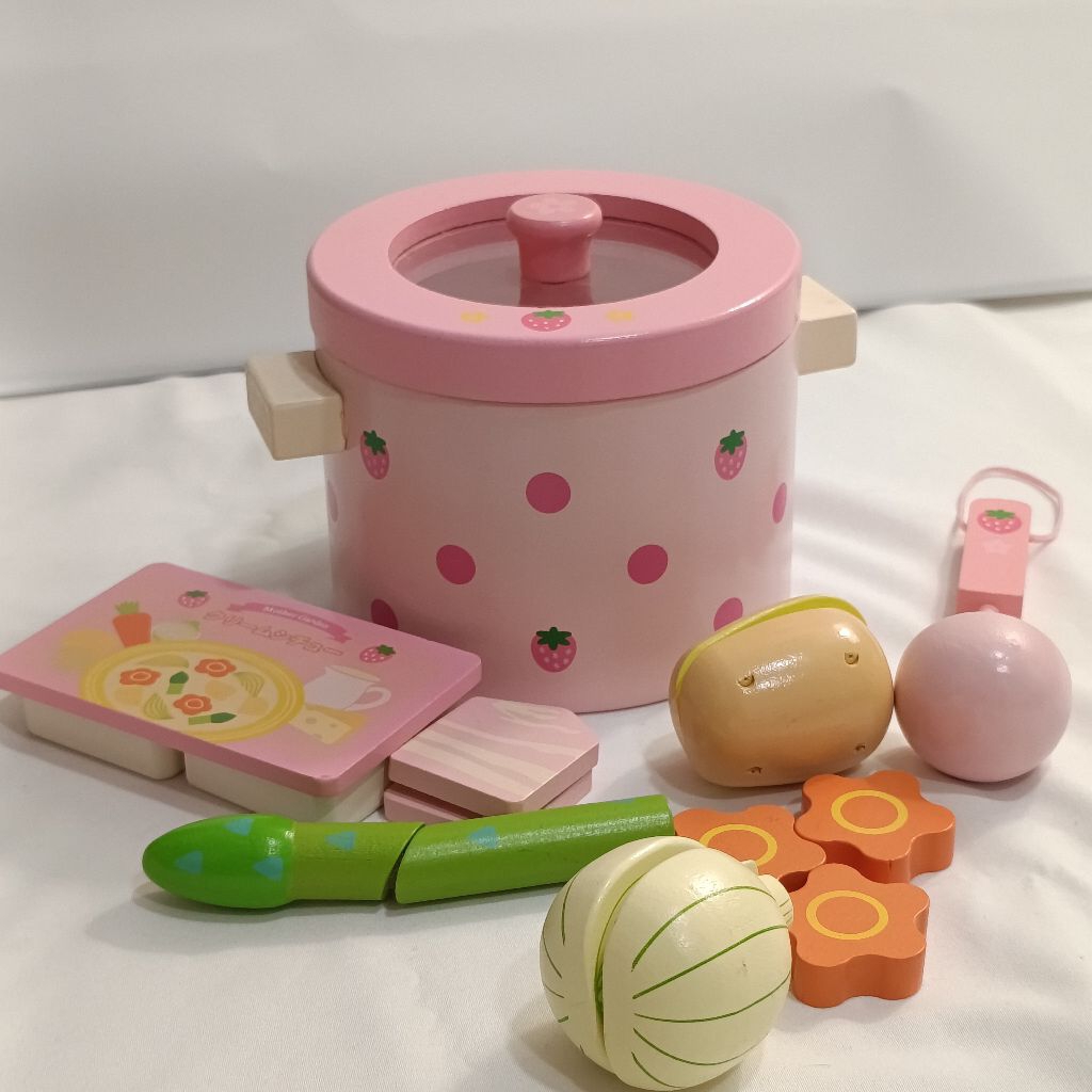 Preloved Mother Garden Pot Original Cute Core Aesthetic Wooden Play Set Anak Kecil Remaja Strawberry
