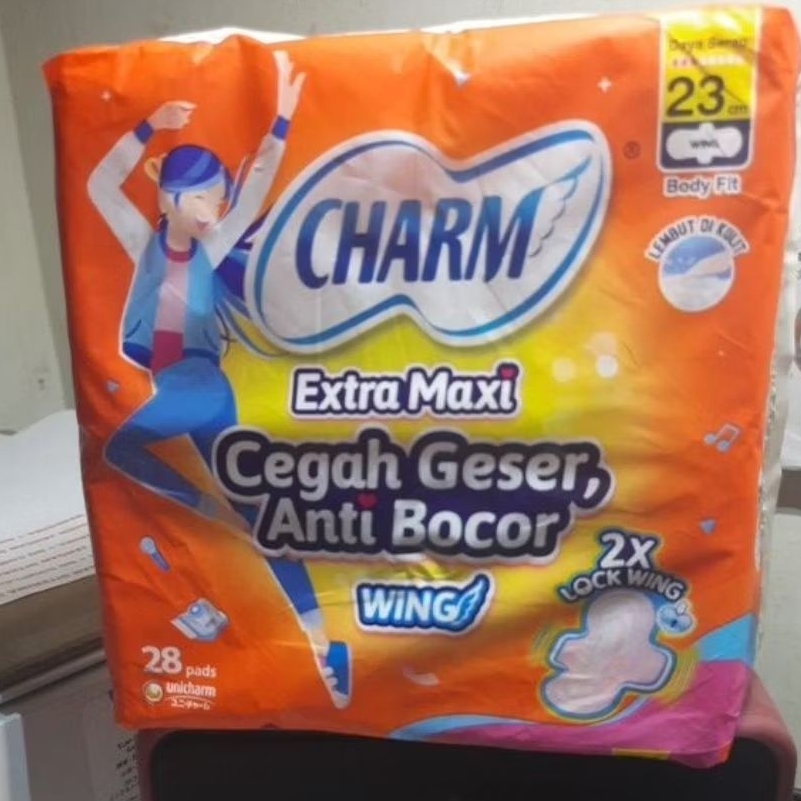Pembalut Wanita Charm Extra Maxi Wings 28 Pads