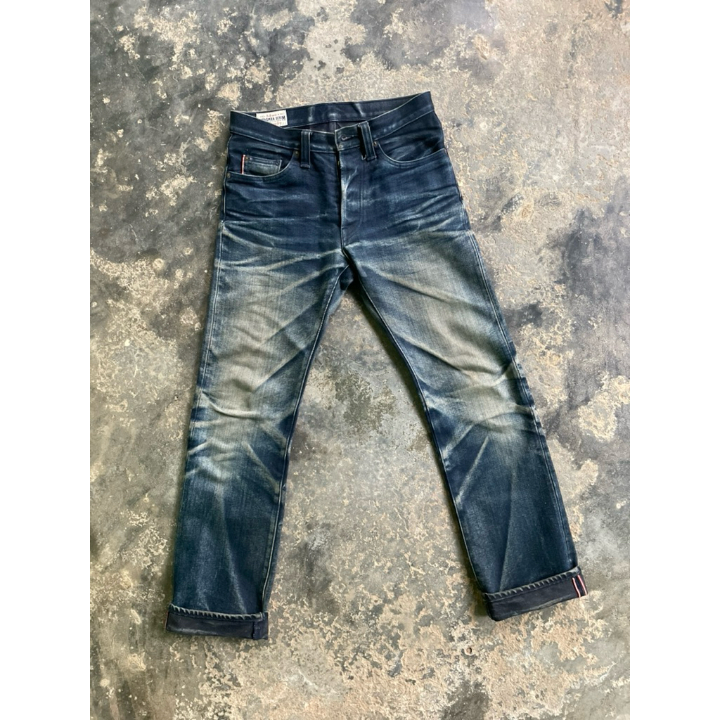 [SOLD] Wingman Denim Selvedge 21oz (fading) - art indigo x indigo