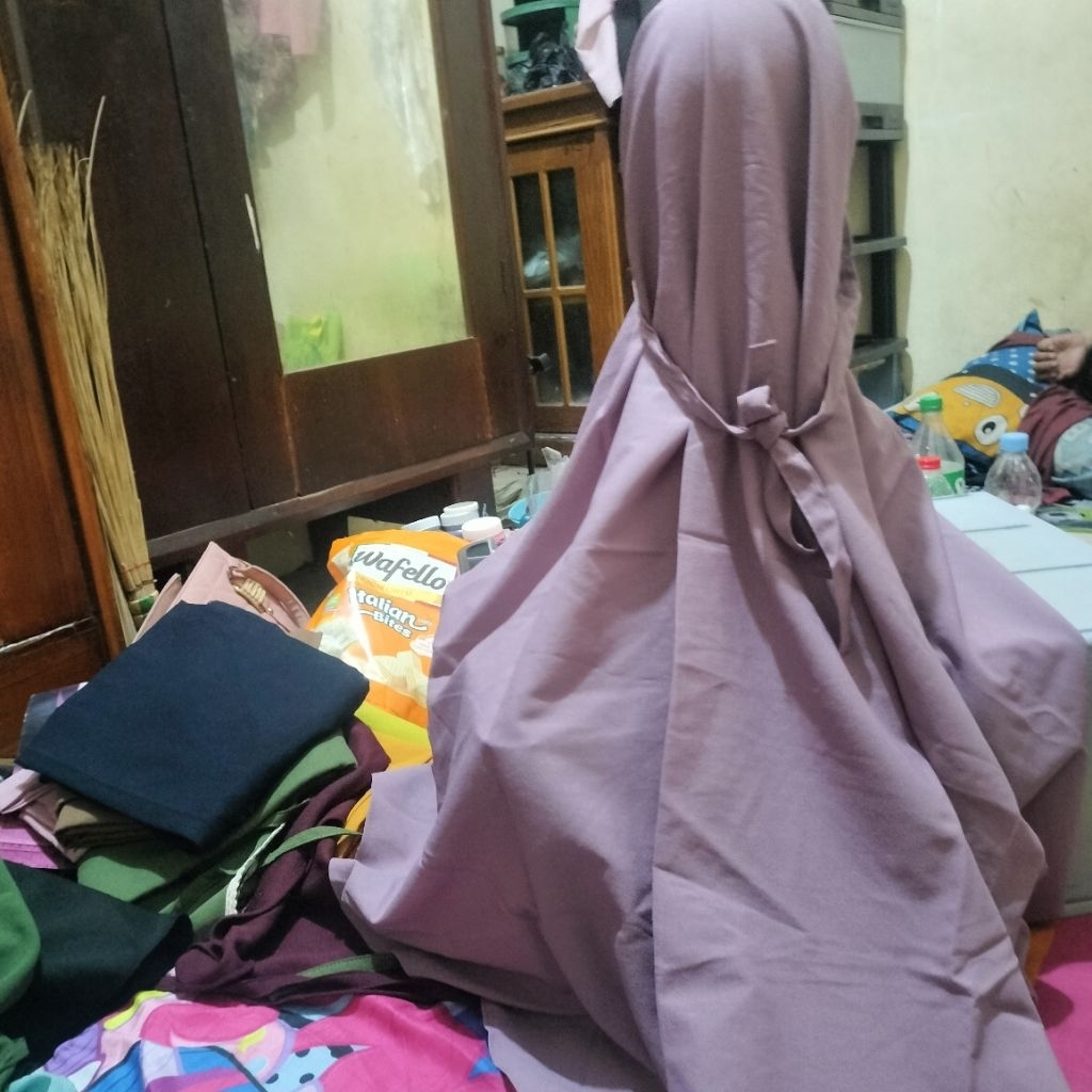 kerudung bergo prelove merk anqueela (kode js)