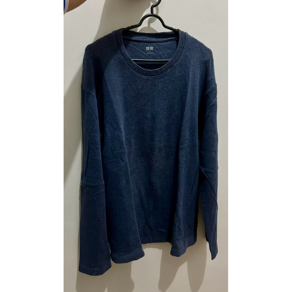 Kaos pria lengan panjang uniqlo preloved