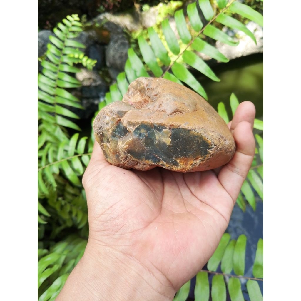 bongkahan batu akik