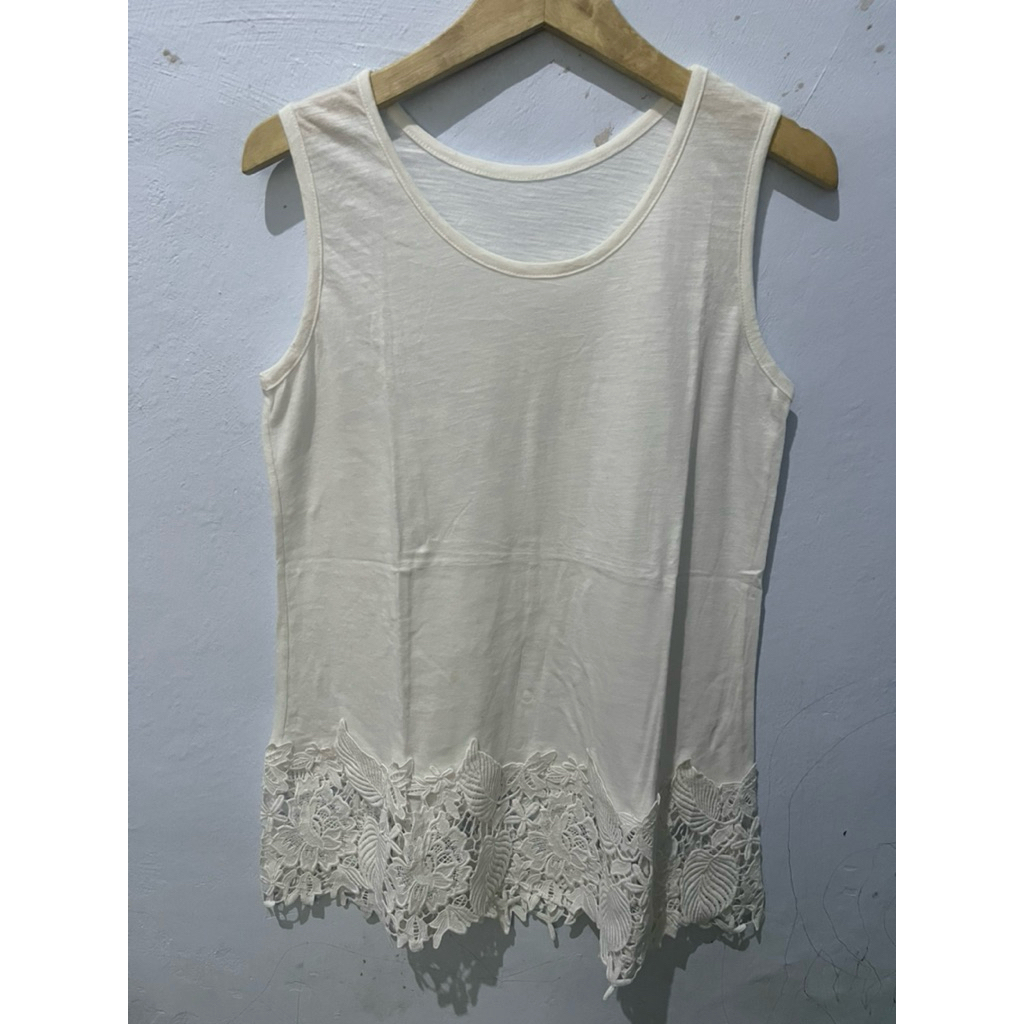 Tanktop Putih Second
