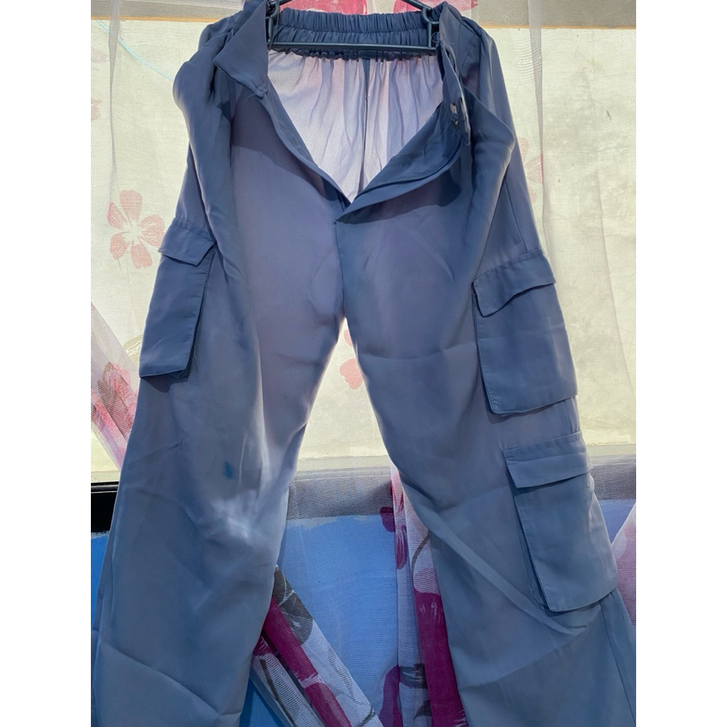 Preloved-Loose pants|Cargo pants|Celana wanita.