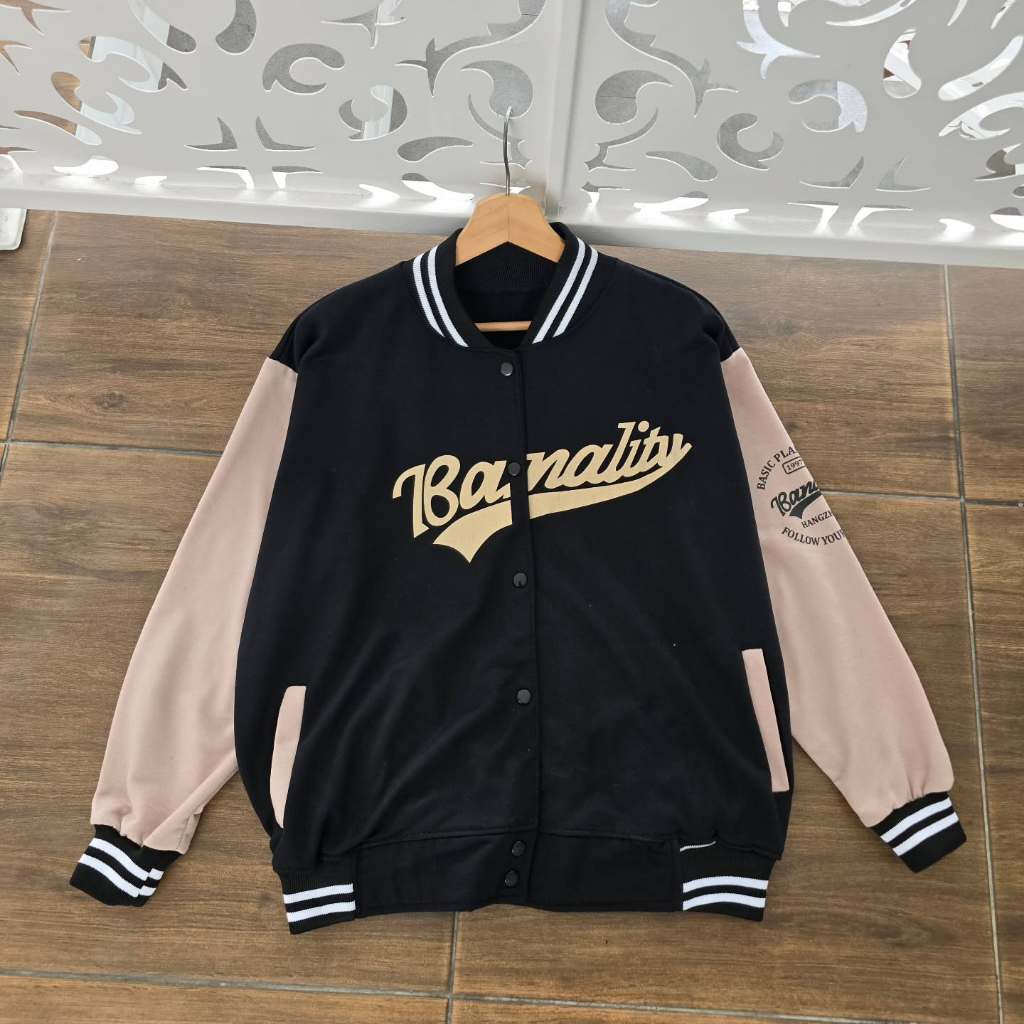 Jaket Varsity Pria Wanita Premium Korean Style –Baseball Jacket Casual Trendy Unisex Hitam Kombinasi