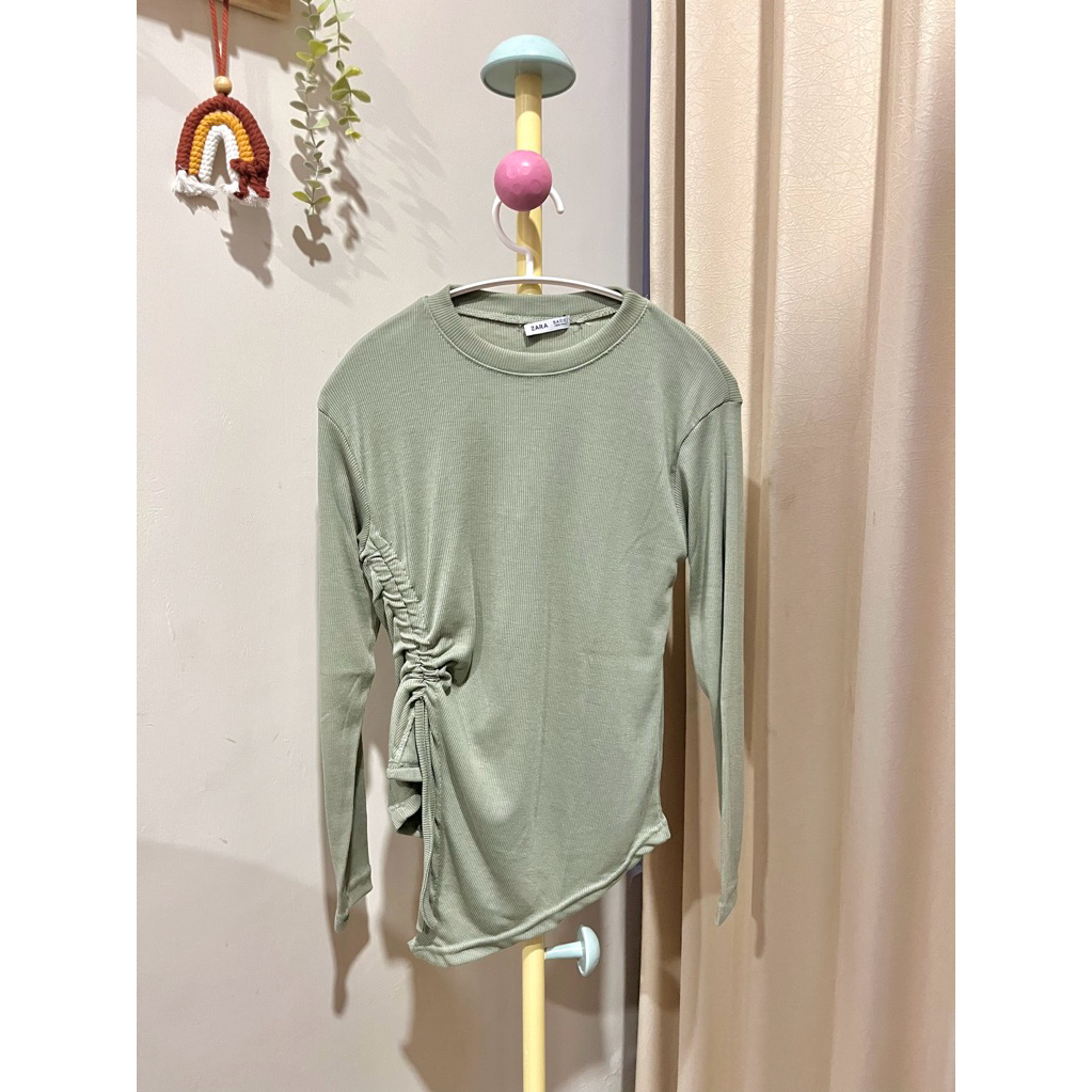 Kaos serut samping