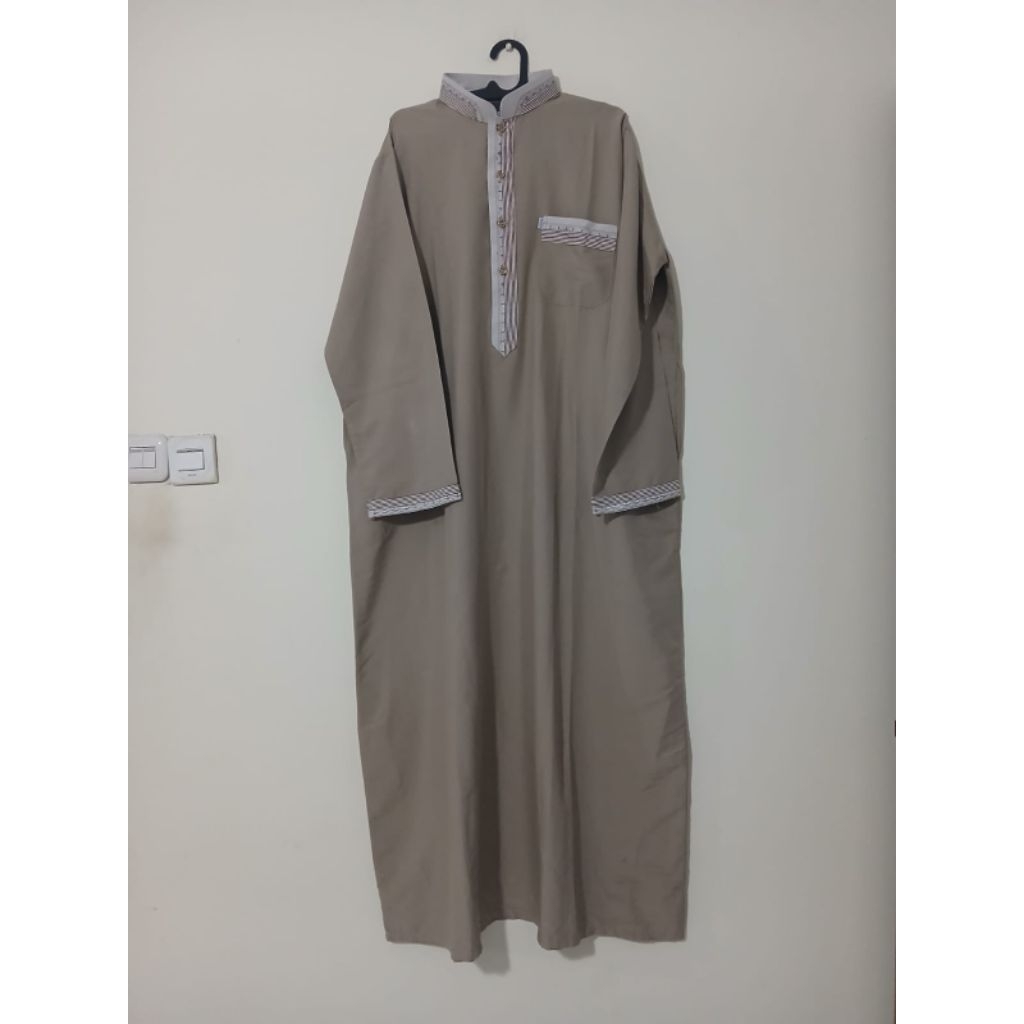 jubah badawood